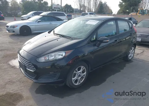 2014 Ford Fiesta Se z USA, uszkodzony, nr VIN 3FADP4EJ5EM108128